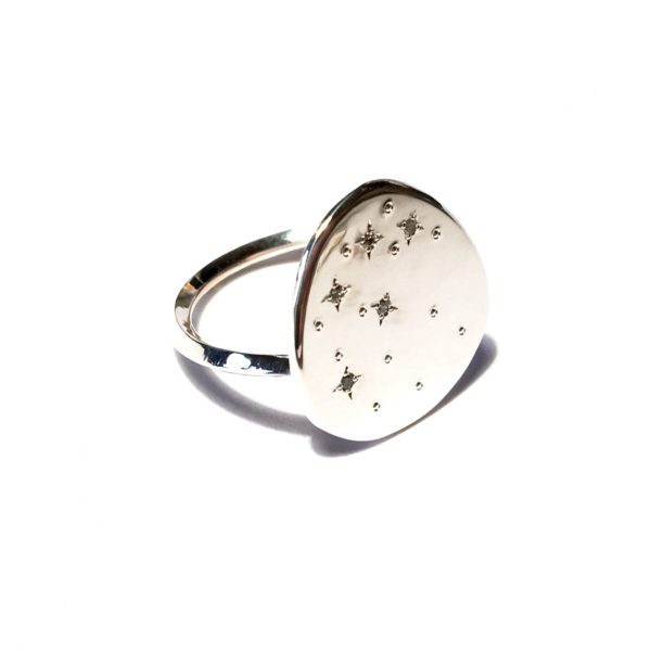 Bague Pluie d'étoiles grand modèle en argent massif et saphirs verts pâles
