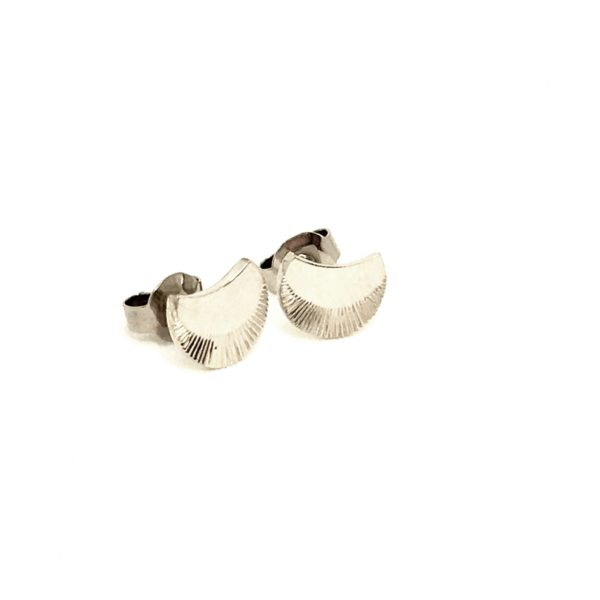 Boucles d'oreilles lune en argent gravées