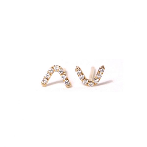 Boucles d'oreilles en forme de V or et diamants blancs