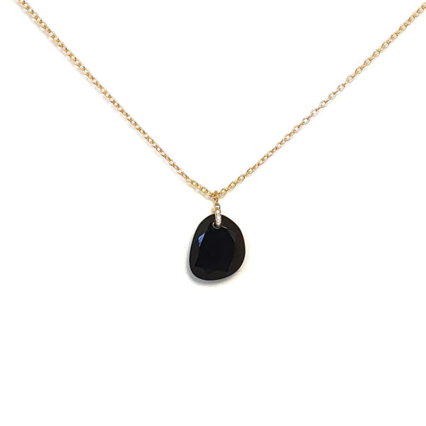 Collier spinelle et diamants