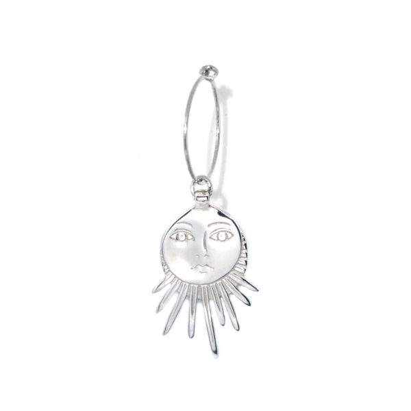 Mono boucle d’oreille Soleil gravé argent – grand modèle