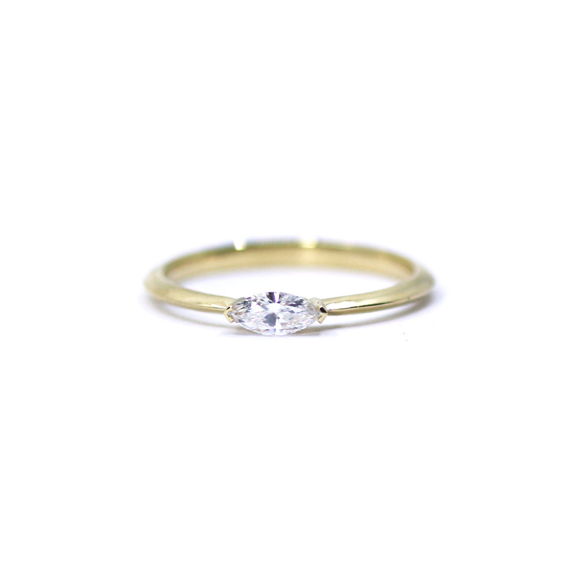 Bague diamant marquise