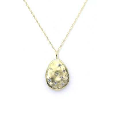 Collier Mystique chaîne fine médaille PLuie d'étoiles