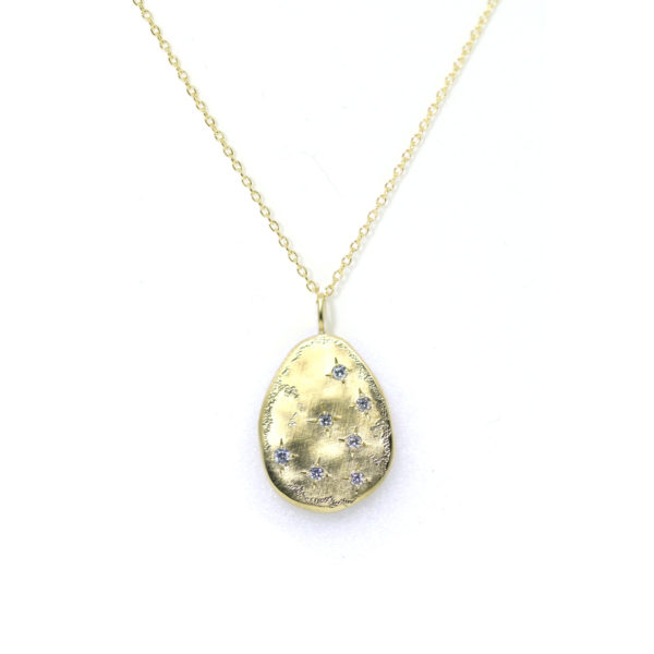 Collier Mystique chaîne fine médaille PLuie d'étoiles
