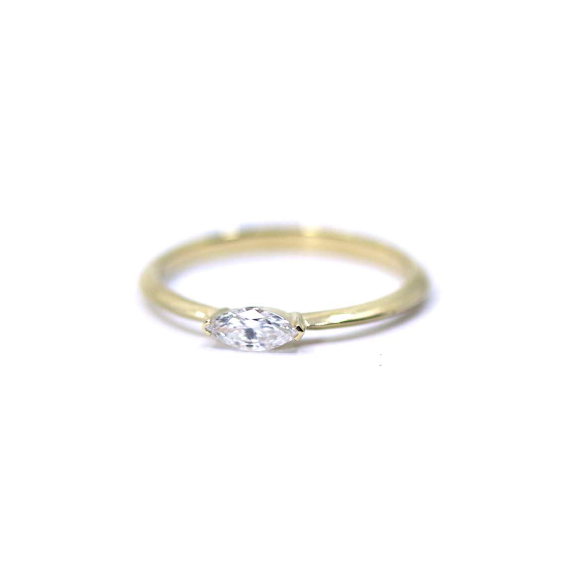 Bague diamant marquise